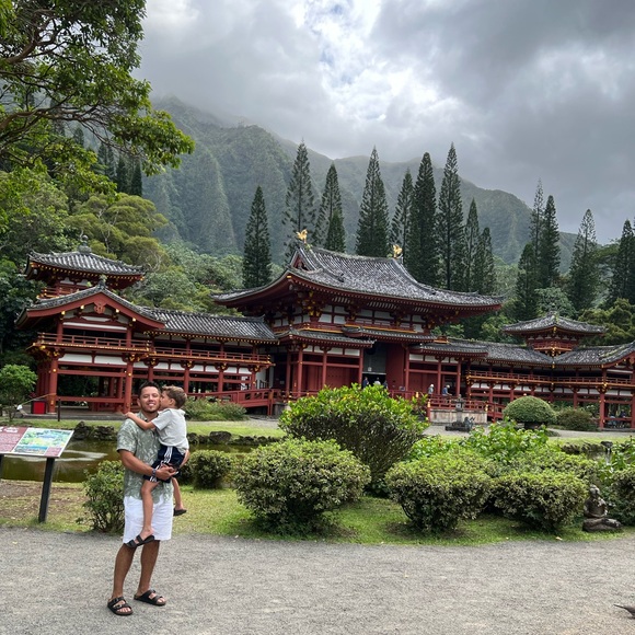 Meet your Posher, Josh - Picture 5 of 10